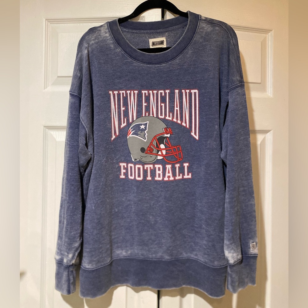 Patriots crew neck